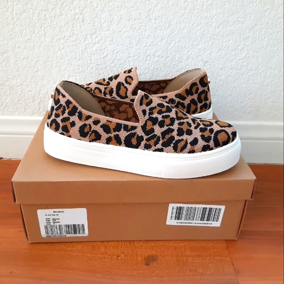 Steve Madden Shoes - Steve Madden